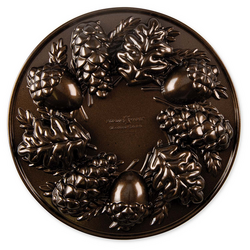 Nordic Ware Woodland Cakelet Pan
