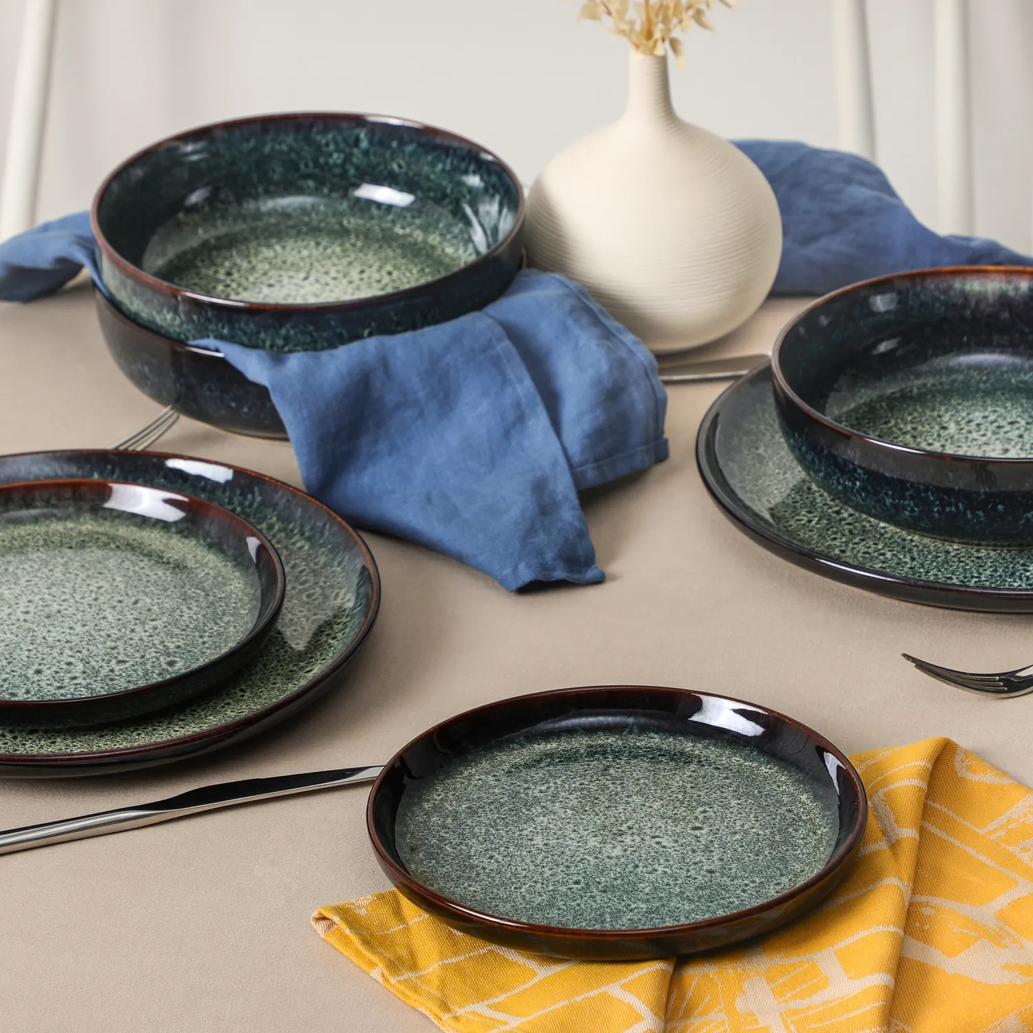 Stone Lain Remy Stoneware 12-Piece Dinnerware Set
