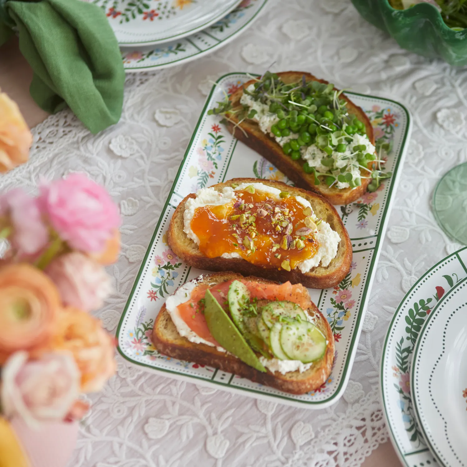 Sur La Table Fleur Rectangular Platter