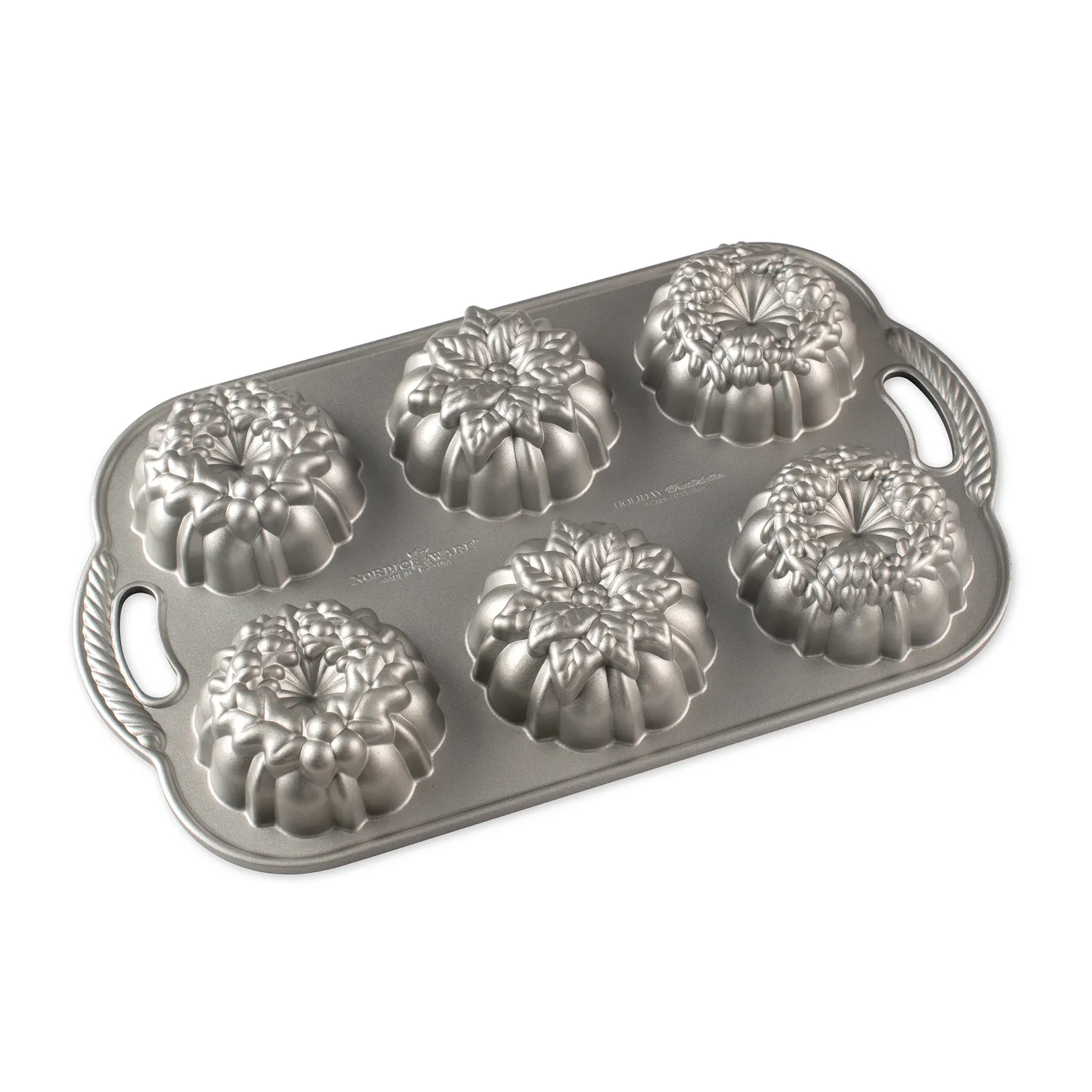 Nordic Ware Wreathlettes Cakelet Pan