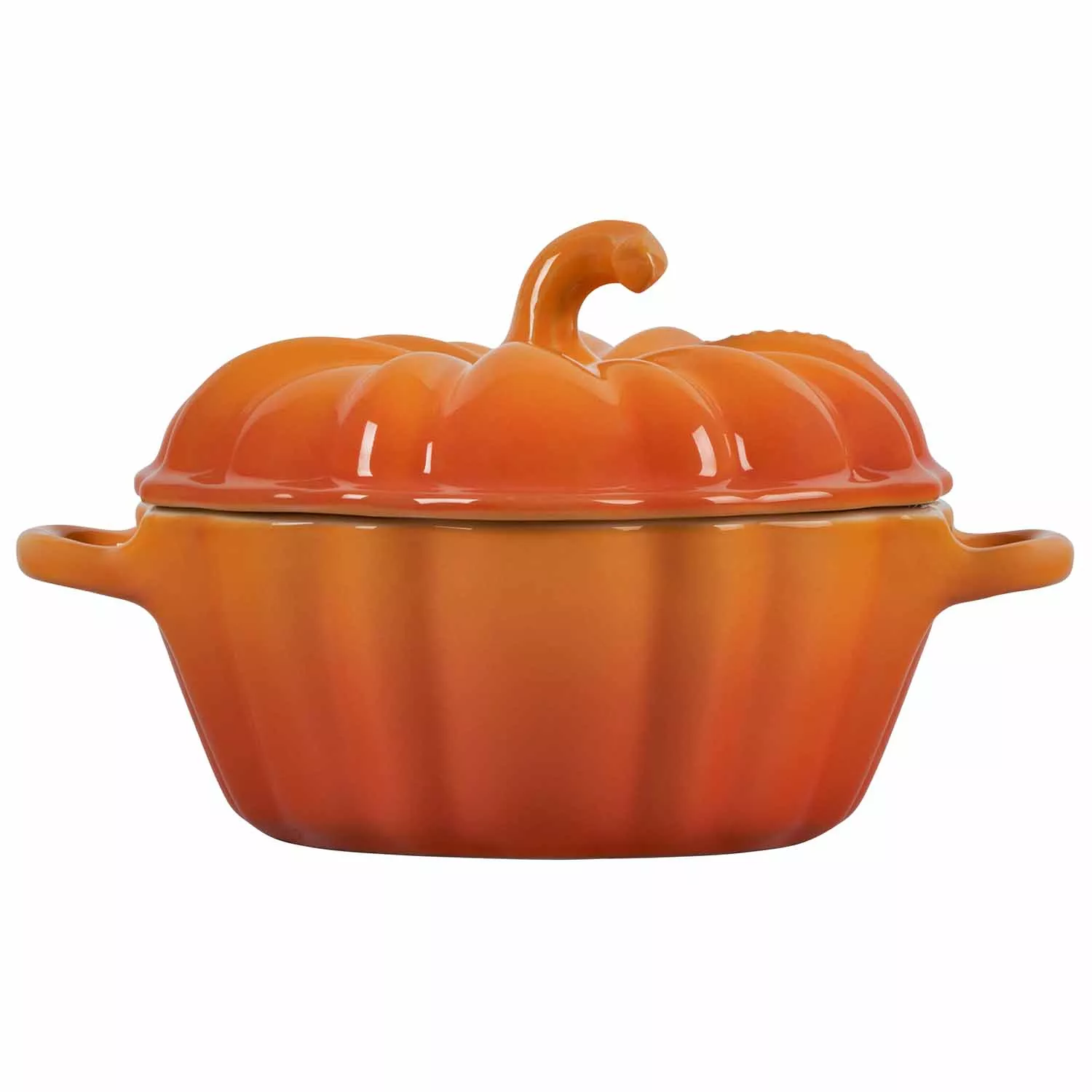 Start baking for fall in the Le Creuset Pumpkin dutch oven (plus