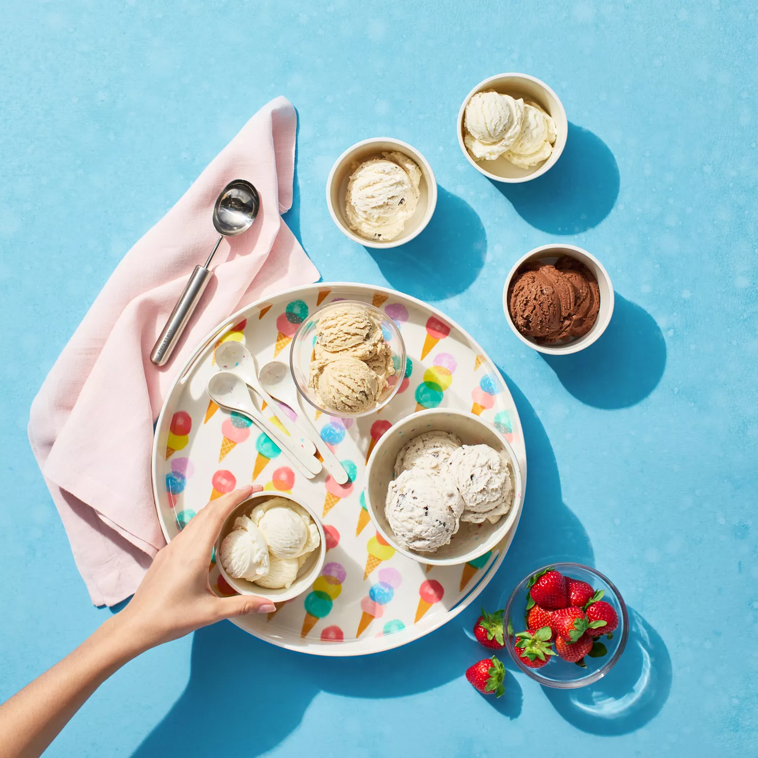 Sur La Table Melamine Ice Cream Round Tray