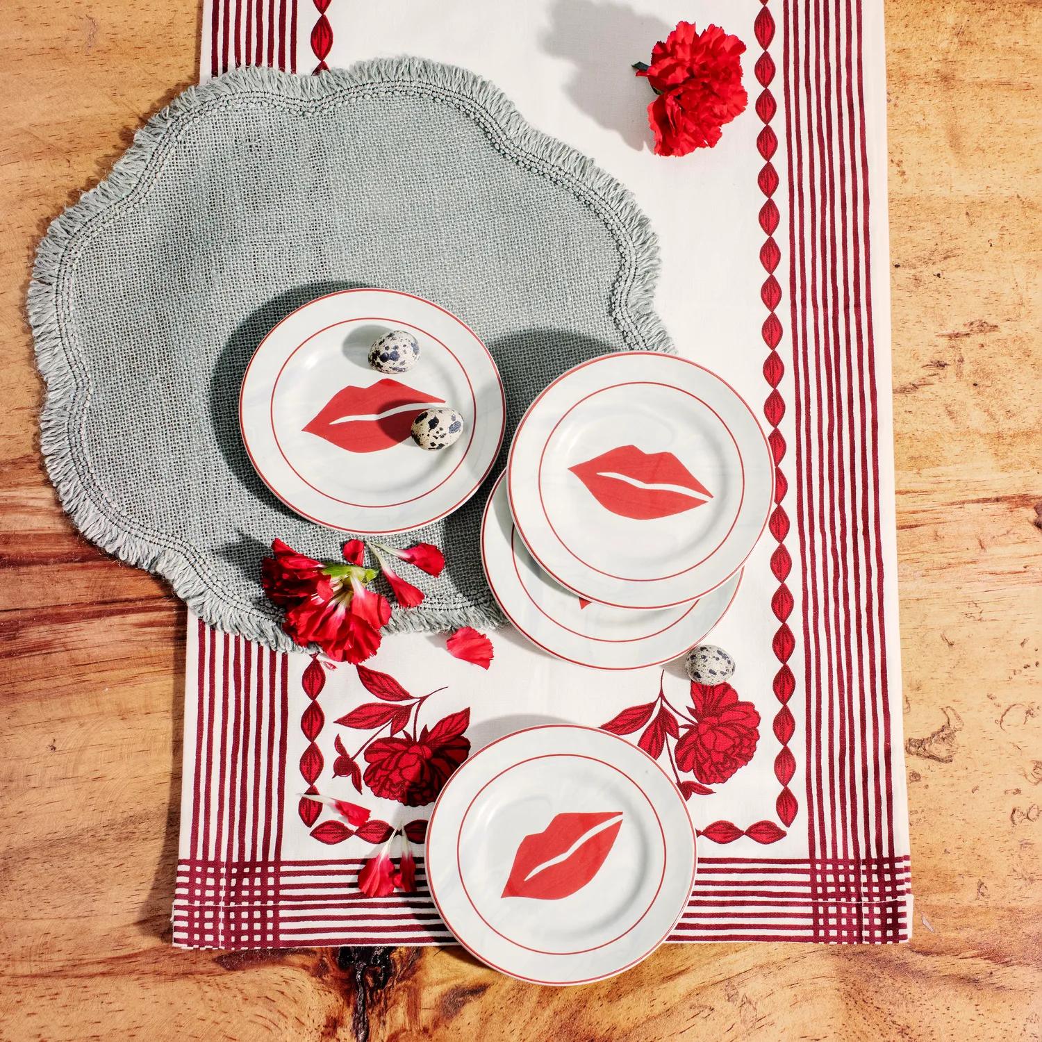 Mariana Velásquez x Sur La Table Peony Runner, 16" x 108"