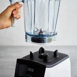 Vitamix A2500 Ascent Series Blender
