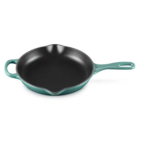 Le Creuset Signature Skillet, 9"