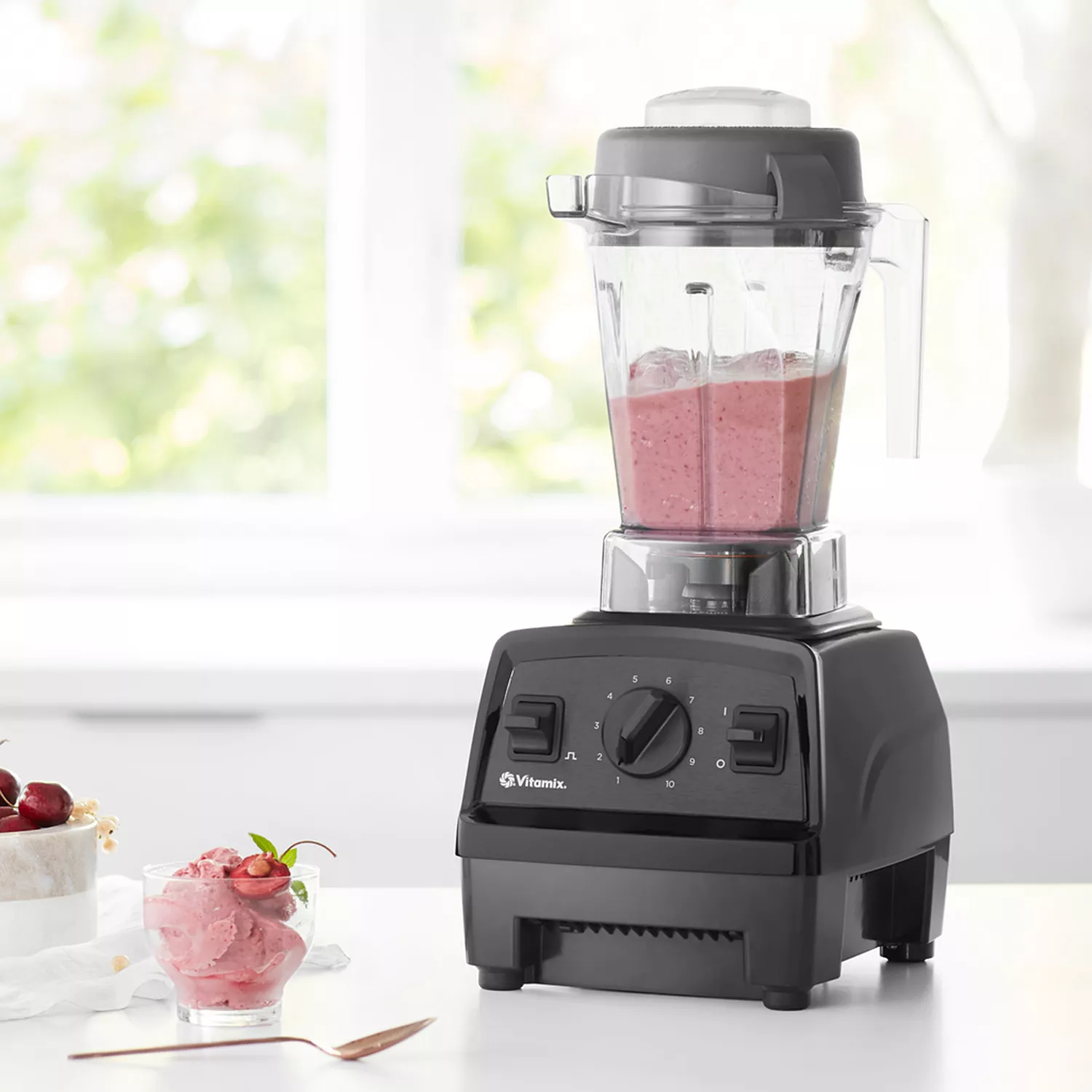 Vitamix E310 Explorian Blender