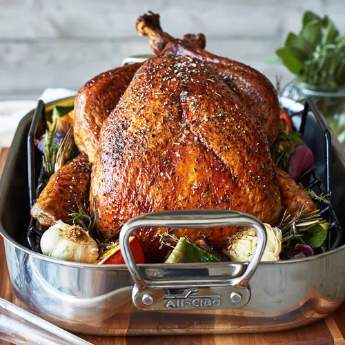 Cranberry, Vanilla Bean and Clove Glazed Turkey