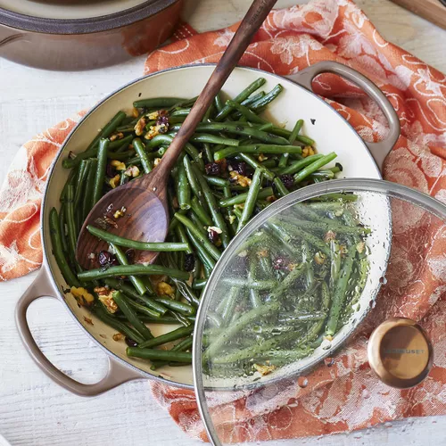 Green Beans with Walnuts and Cranberries