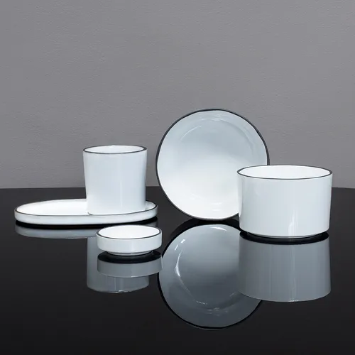 Revol Caract&#232;re Saucer, 7"