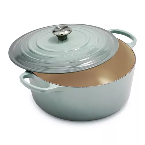 Le Creuset Signature Round Dutch Oven, 9 qt.
