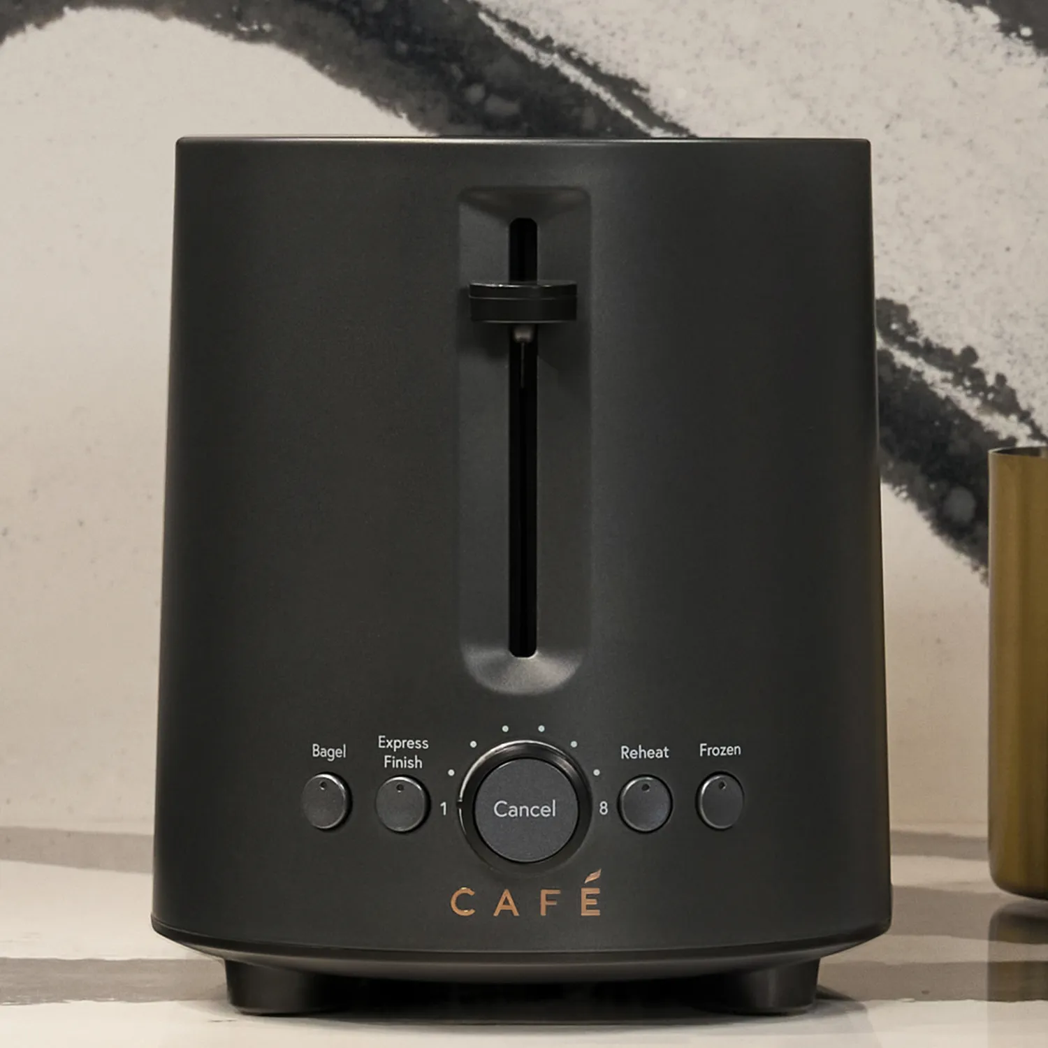 CAFÉ™ Express Finish Toaster