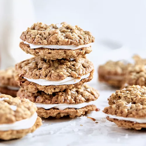 Caramel Pecan Oatmeal Creme Pies