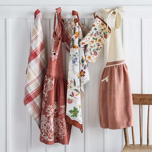 Sur La Table Floral Vintage-Inspired Apron