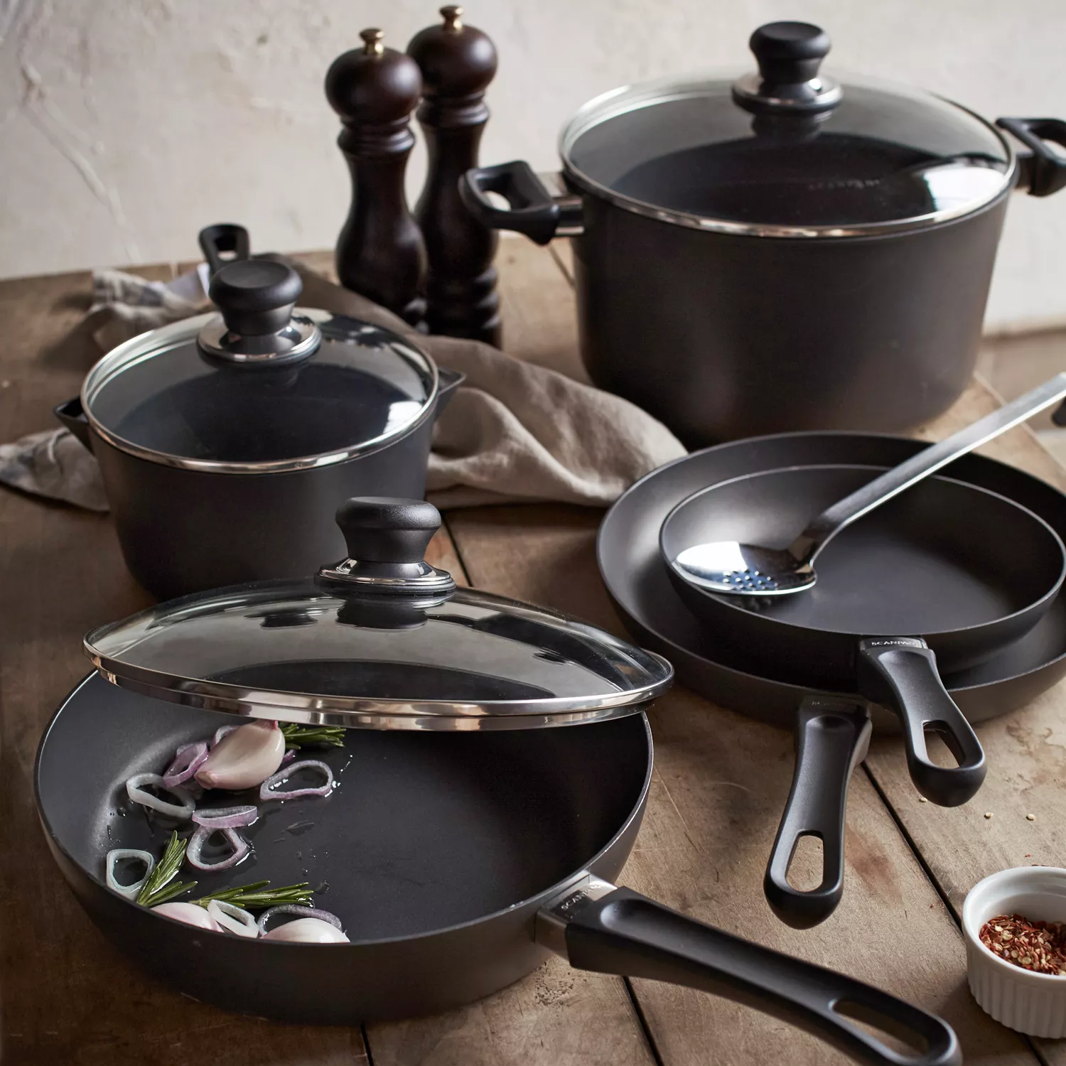 NewHome Non-Stick Granite Cookware Set Kitchen Induction Pots Pans Set  (8-Piece)