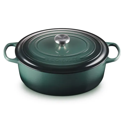Le Creuset Signature Oval Dutch Oven, 8 qt.