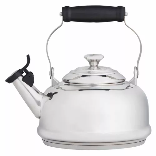 Le Creuset Stainless Steel Classic Whistling Teakettle