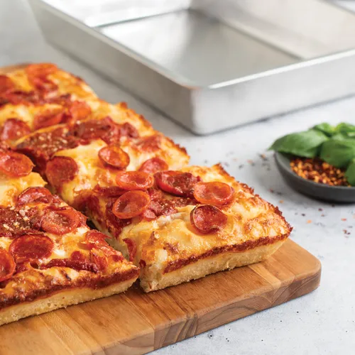 Nordic Ware Detroit Pizza Pan, 14" x 10" 