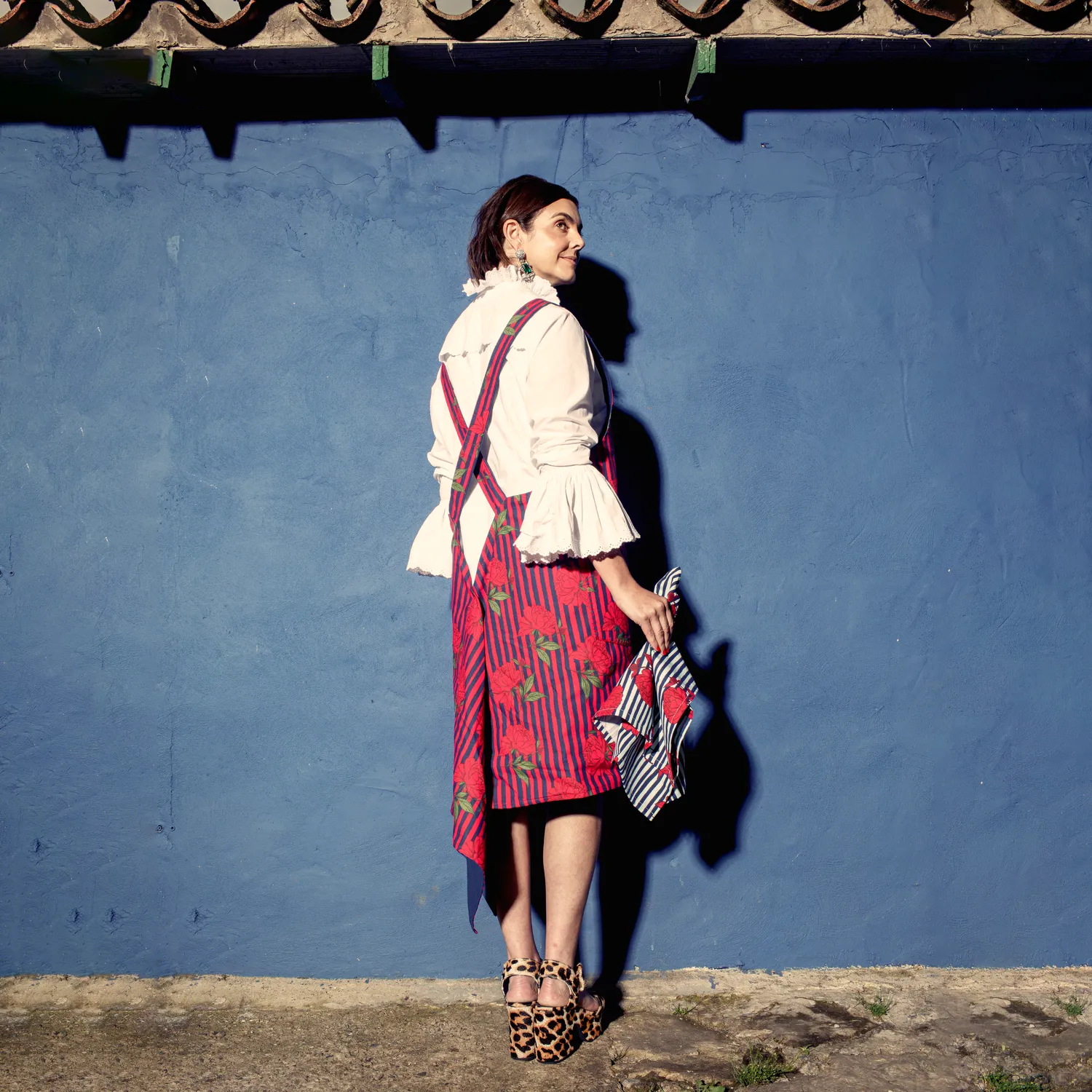 Mariana Velásquez x Sur La Table Peony Smock Apron