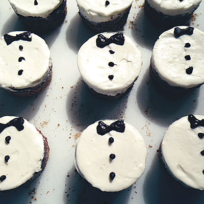 Black and White Tuxedo Cheesecakes