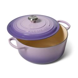 Le Creuset Signature Round Dutch Oven, 7.25 qt.