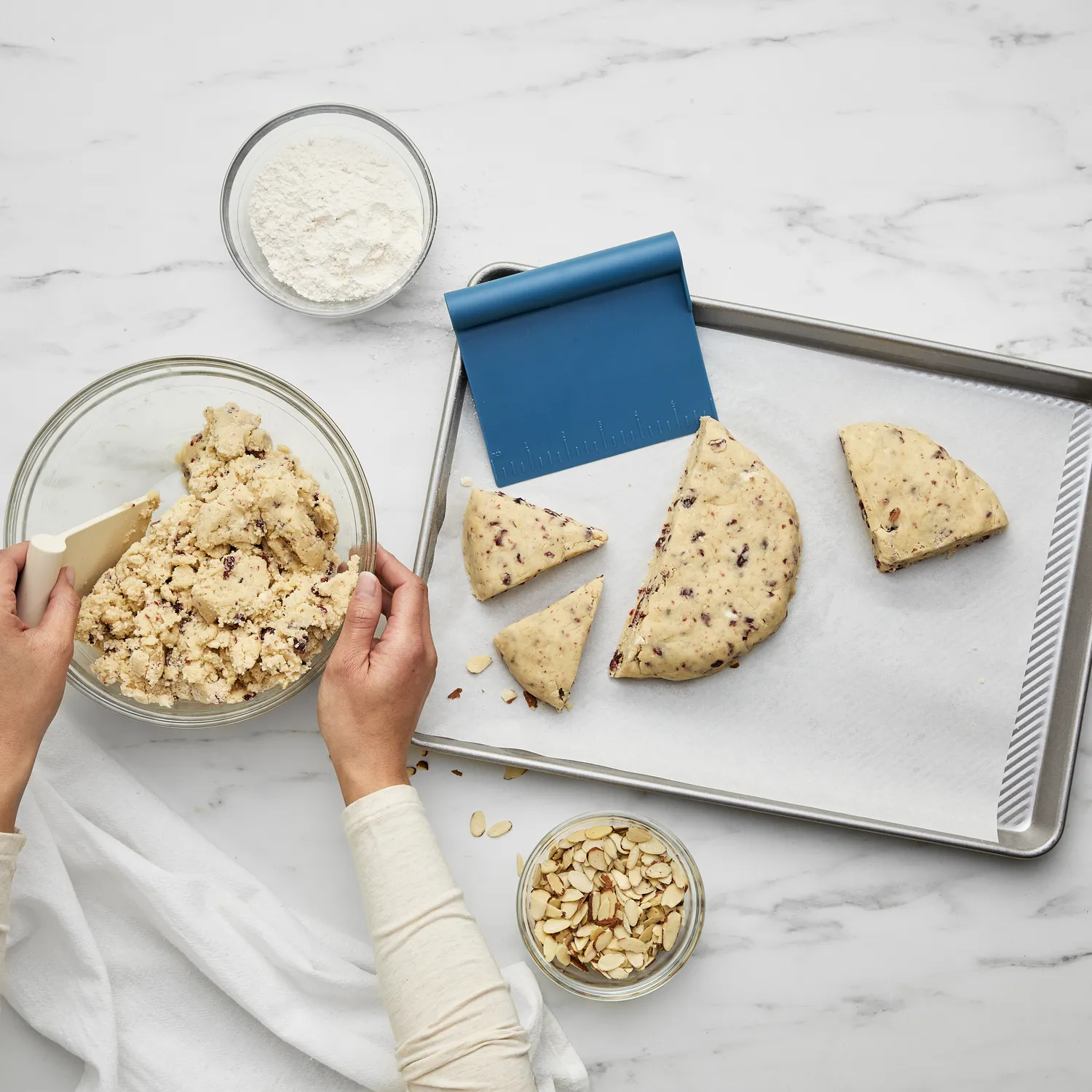  2-in-1 Dough Scraper