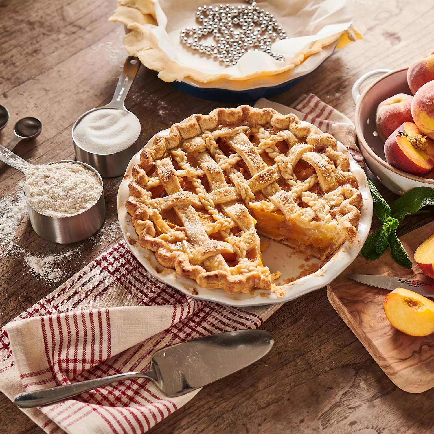 Sur La Table Pie Dish, 9.5"