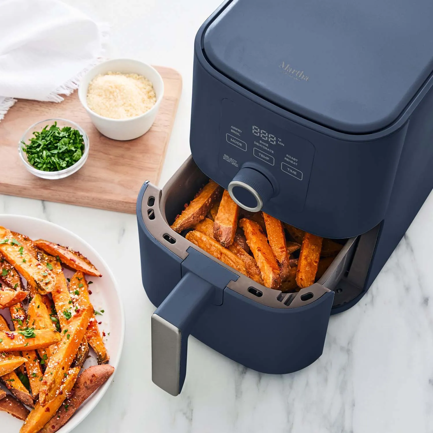 Martha Stewart by GreenPan Slim Air Fryer, 6qt.