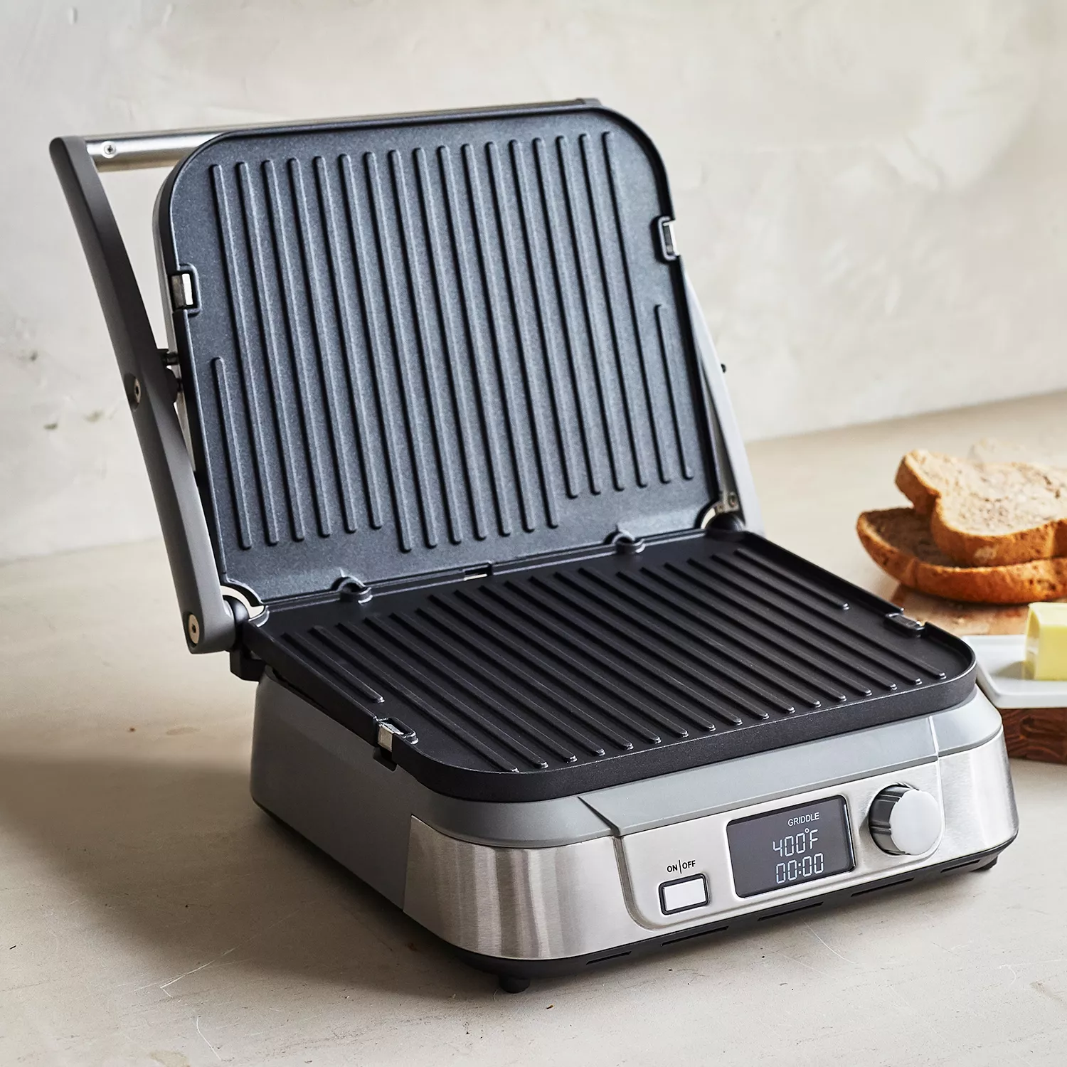 Grab the Cuisinart Griddler 3-in-1 Grill and Panini Press now