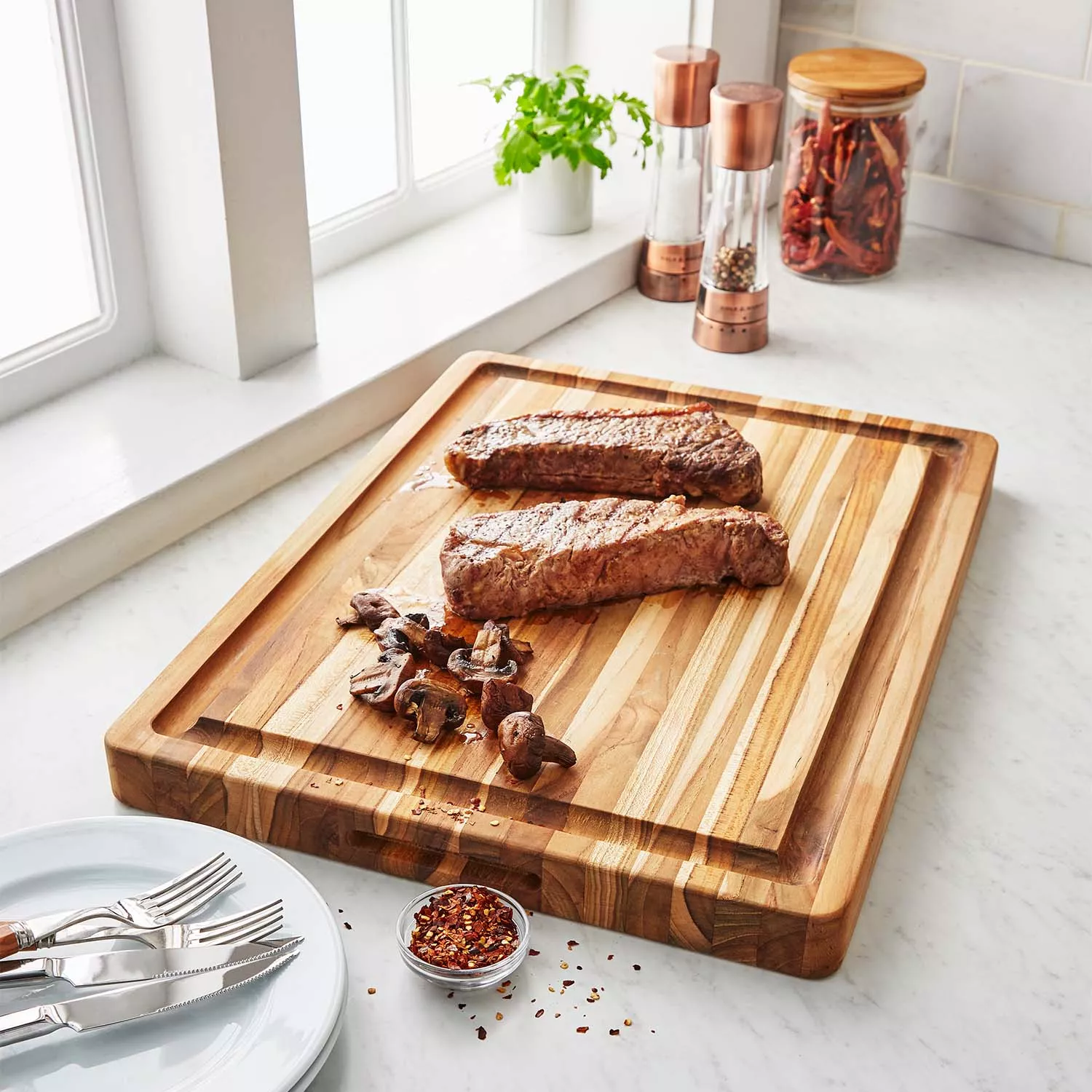 Teakhaus Heavy-duty Reversible Board with Juice Canal and Hand Grips