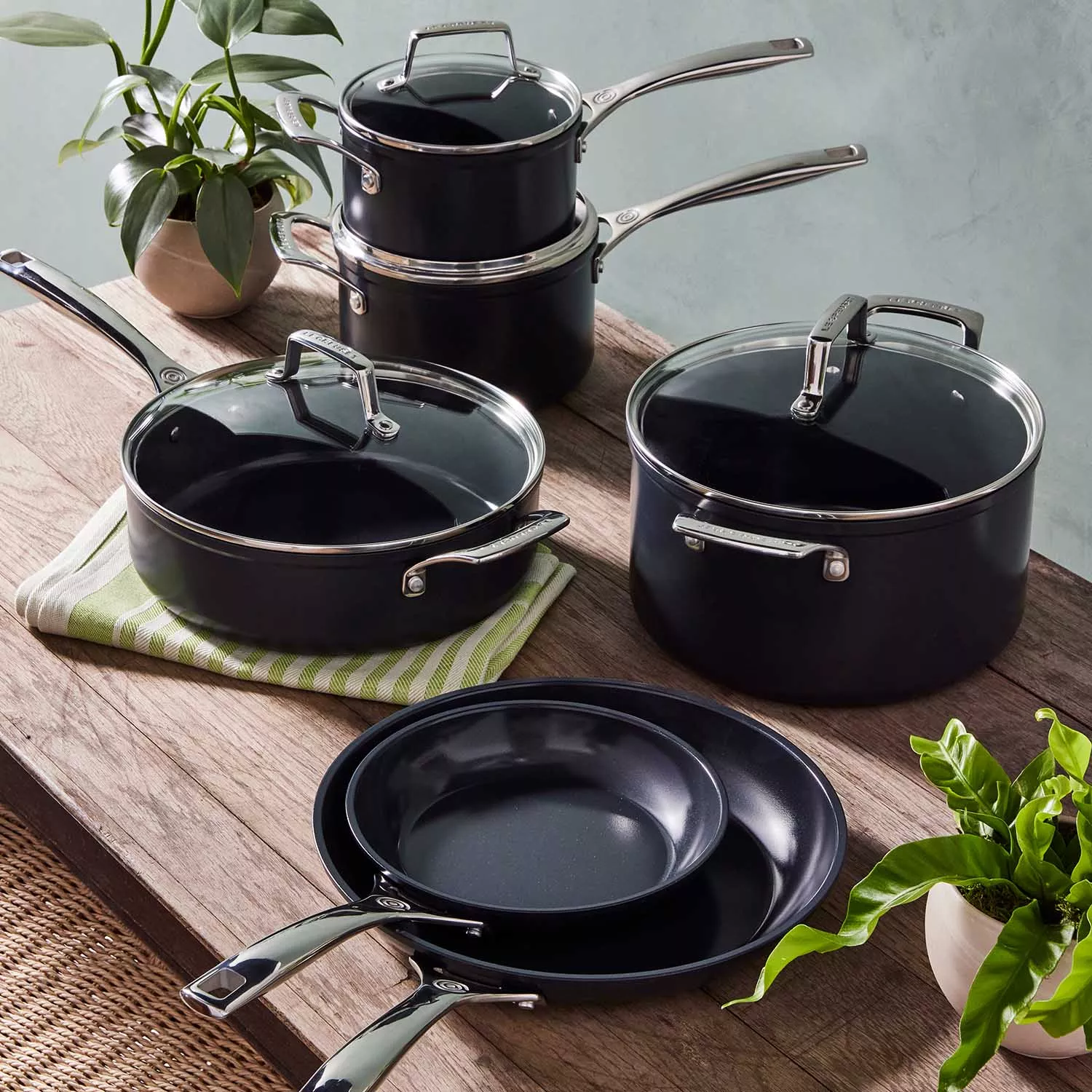 Le Creuset Essential Ceramic Nonstick 10-Piece Cookware Set