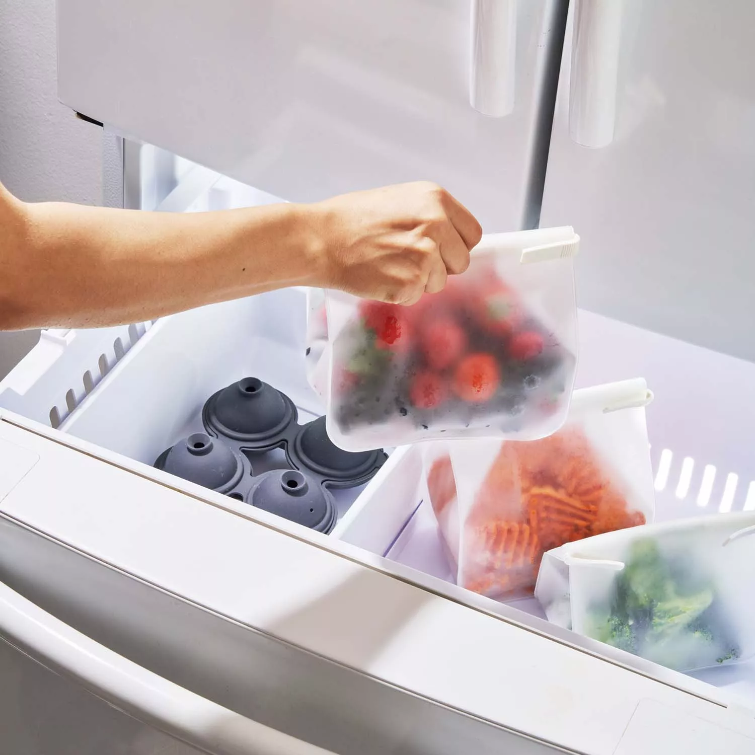 W&P Freezer Storage Cubes