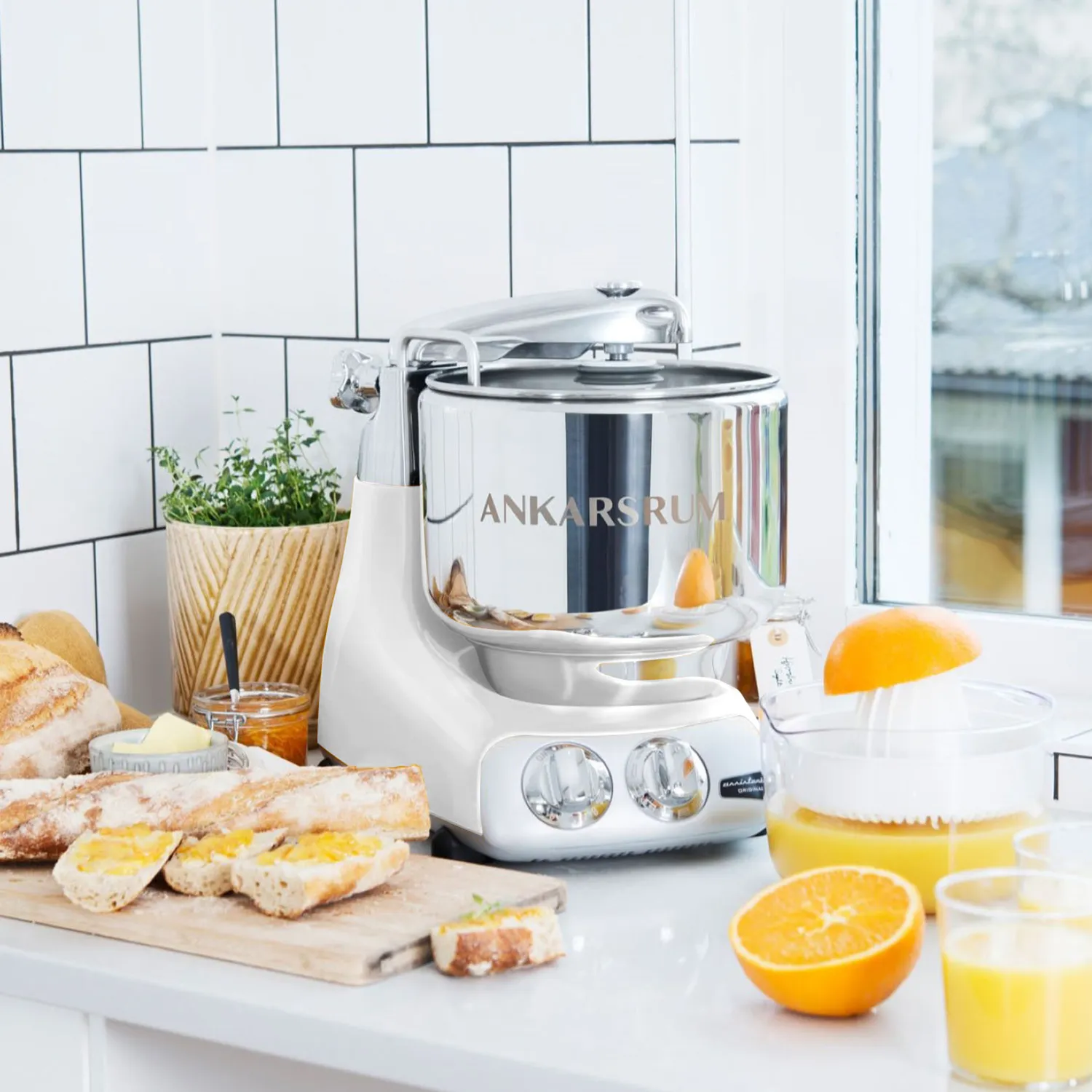 Ankarsrum Assistent® Original Stand Mixer, 7 Qt. 