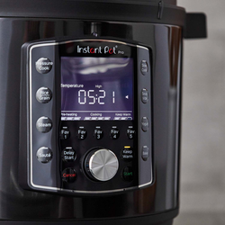 Instant Pot Pro Multi-Use Pressure Cooker