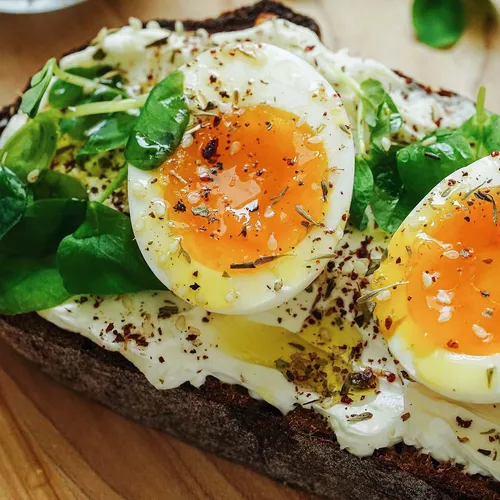 Jammy Egg + Za&rsquo;atar Toast