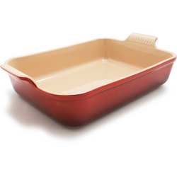 Le Creuset Heritage Cerise Baker, 12" x 9" the size is perfect for all my baking/cooking needs from casseroles to baking