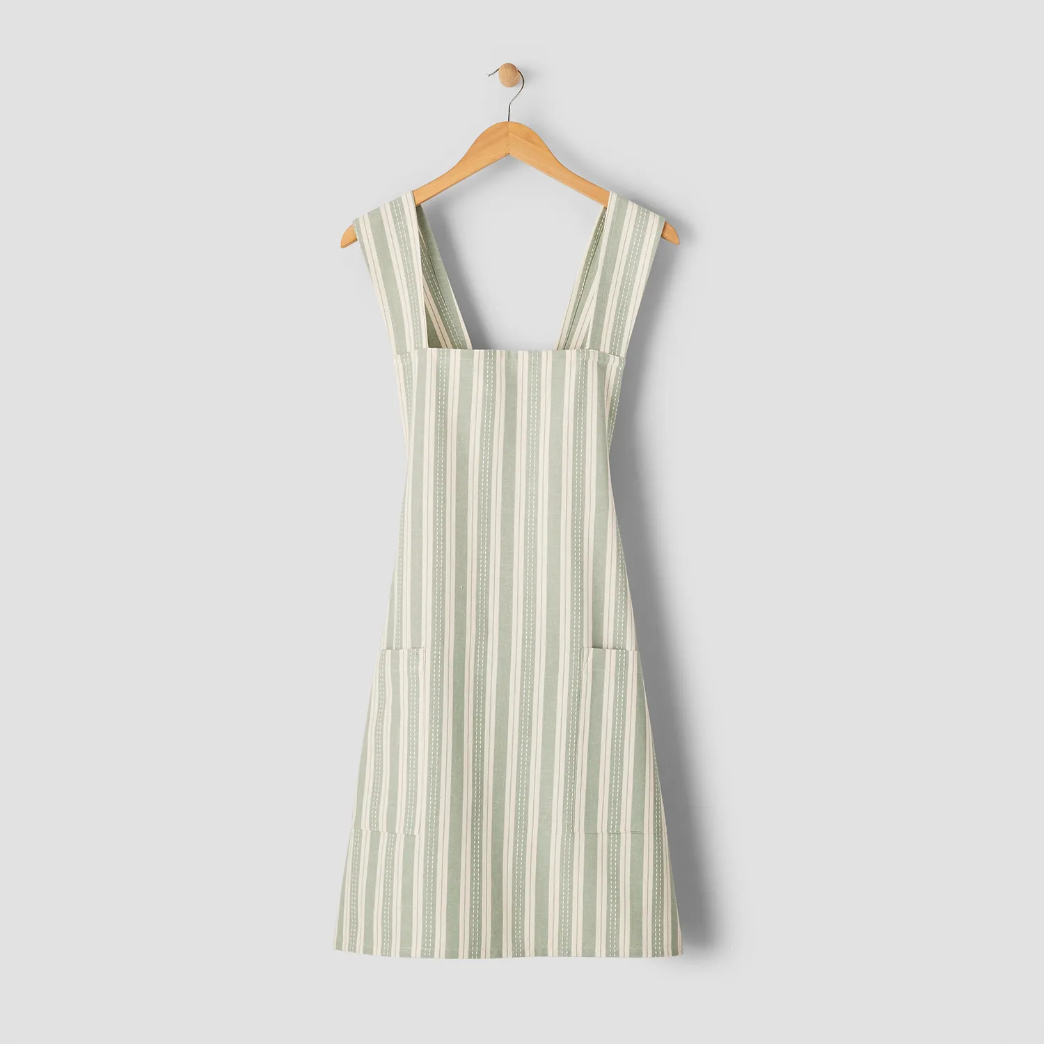 Sur la table Striped Smock Apron