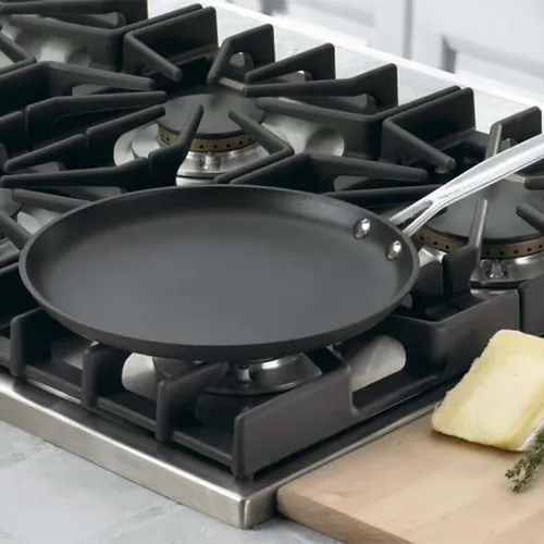 Cuisinart Chef's Classic Hard Anodized Ceramic Nonstick Crêpe Pan, 10"
