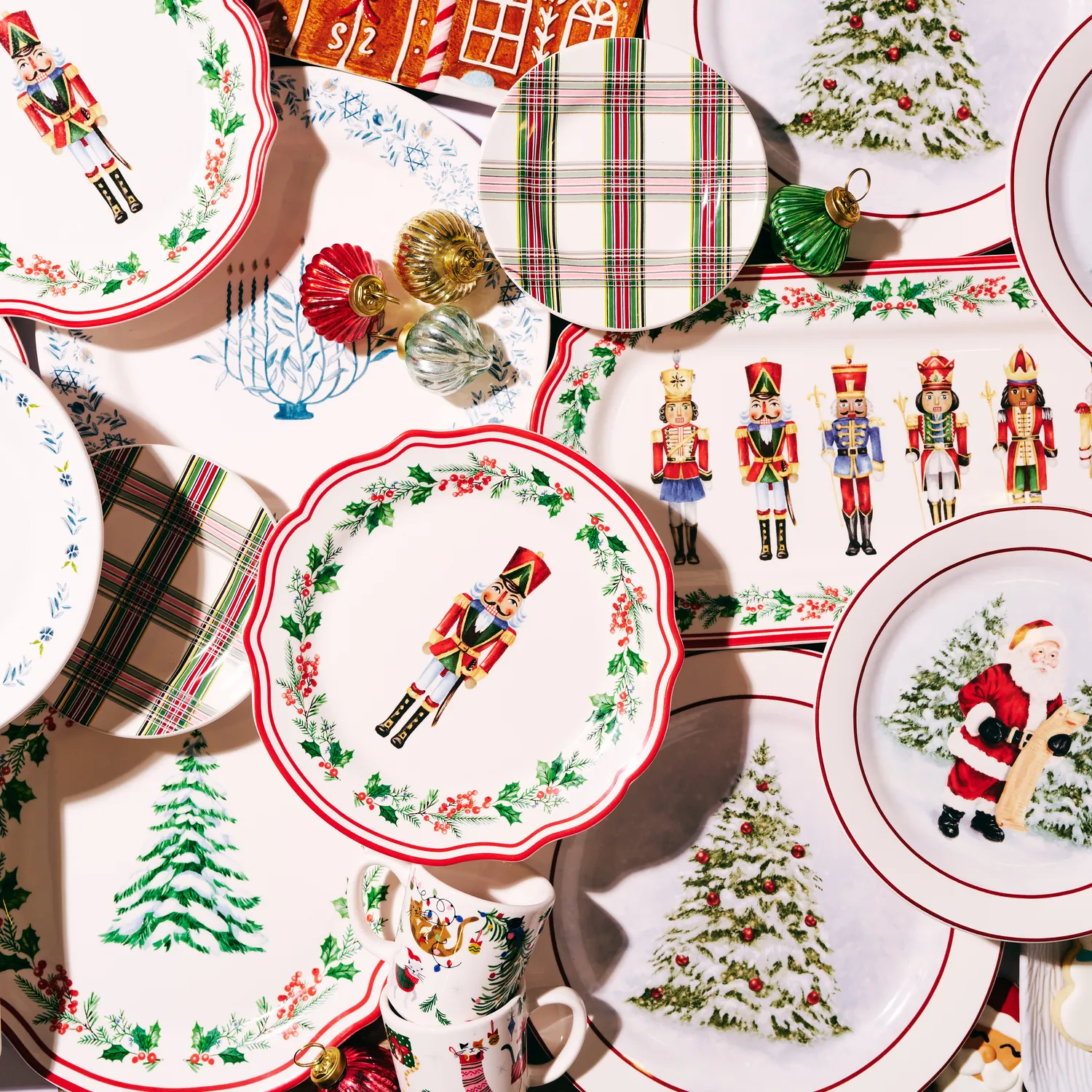 Sur la table Vintage Christmas 12-Piece Dinnerware Set