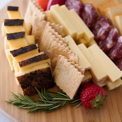 Beehive Cheese Family of Cheese Gift Box