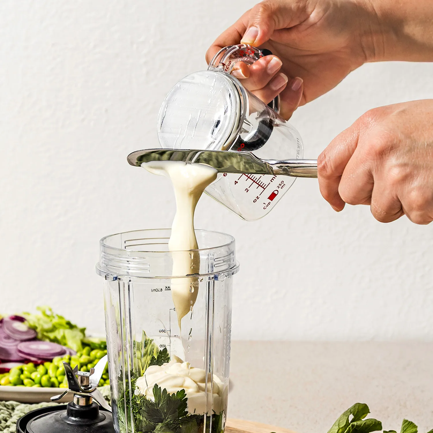 Dreamfarm Upcup Adjustable Measuring Cup