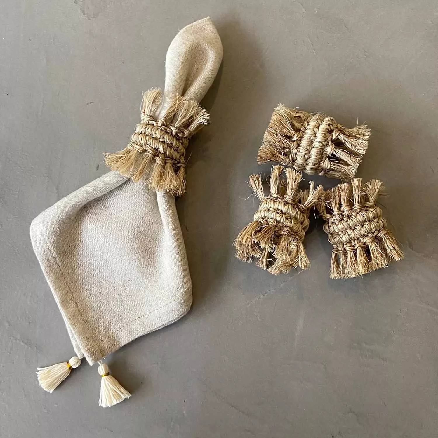 Tallo de Olivo Fringe Napkin Rings, Set of 4