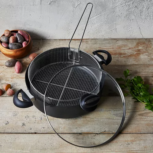 Scanpan ES5 Braiser with Lid and Fry Basket