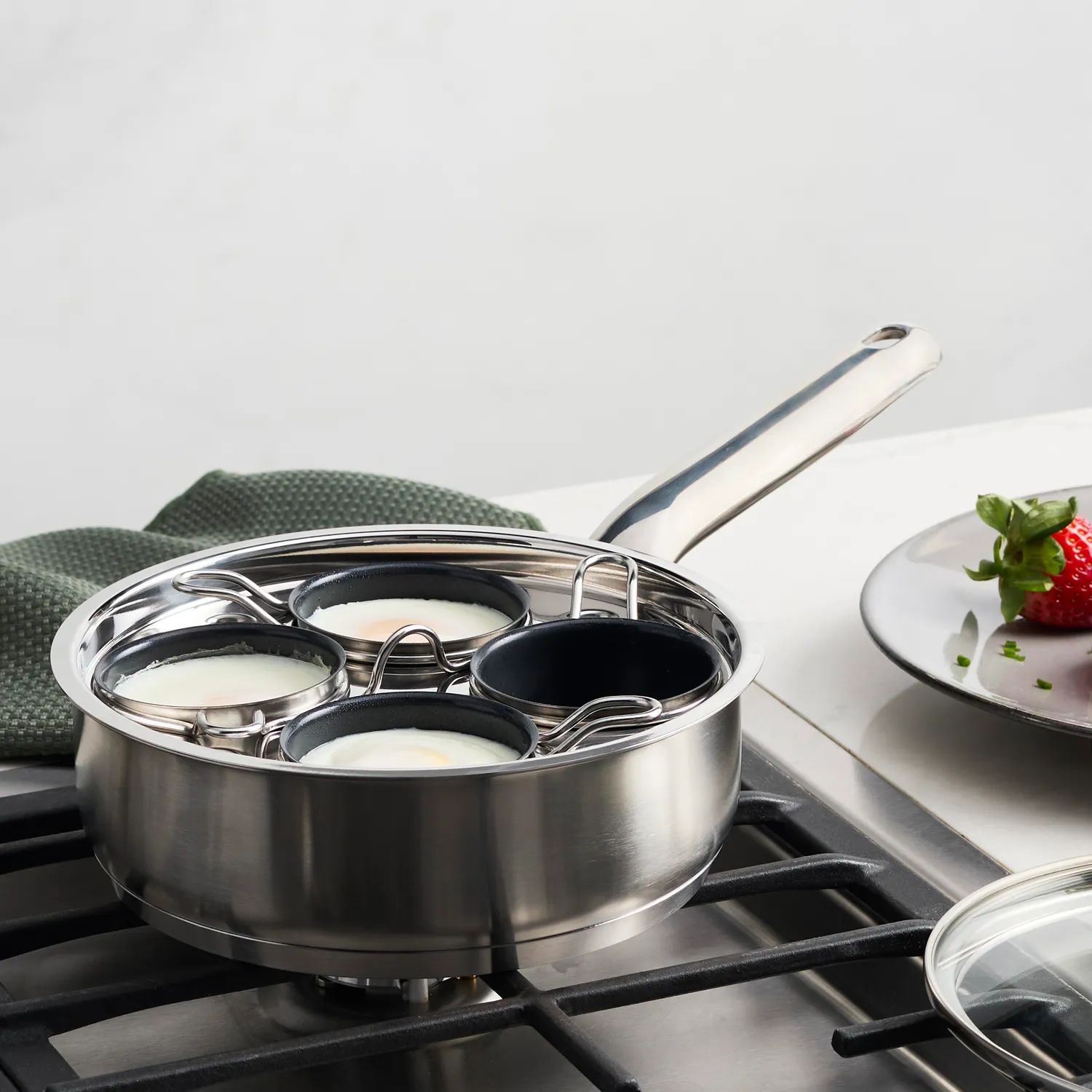 Demeyere Resto3 Stainless Steel Ceramic Nonstick 4-Cup Egg Poacher Set