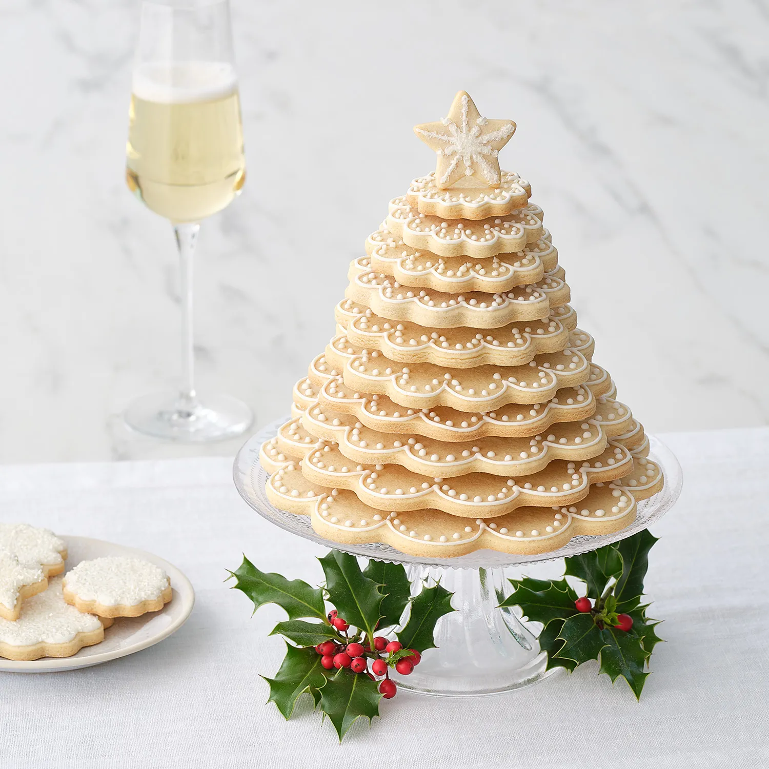 Sur La Table Holiday Wreath Stack Cookie Cutter Set