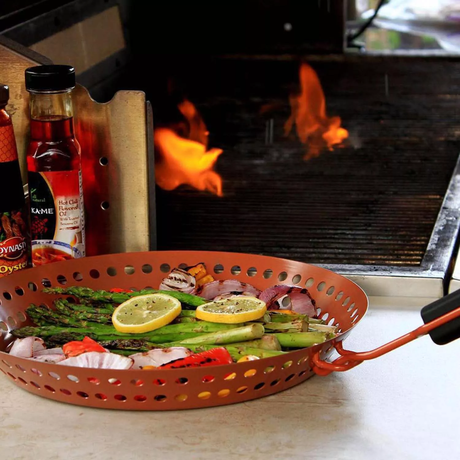 Outset Grill Skillet with Removable Handle