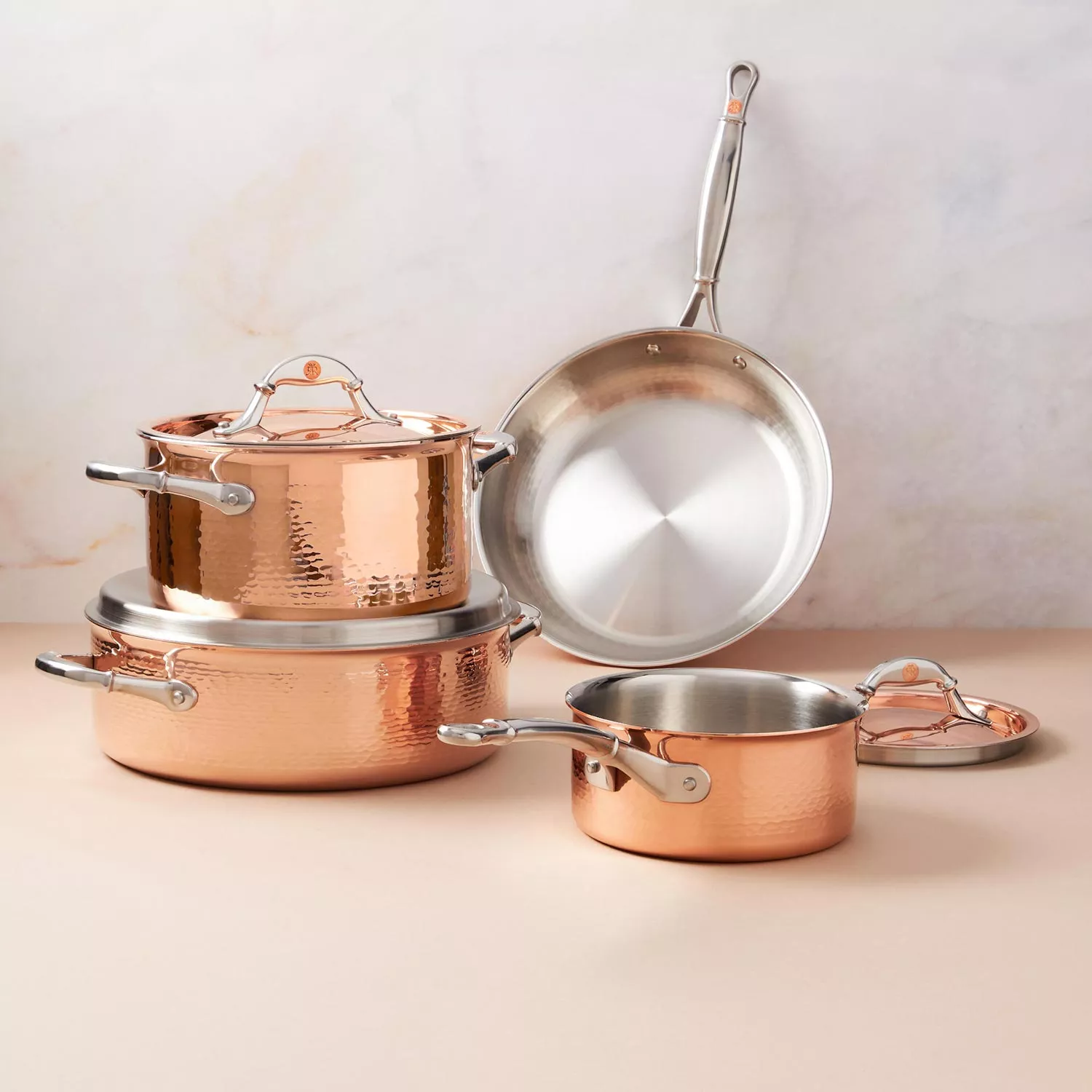 Hammered Rose Gold 22 Piece Cookware and Bakeware Set