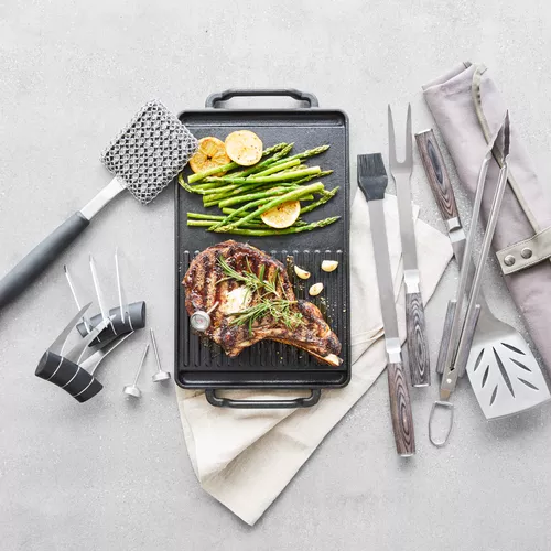 Sur La Table Chainmail Grill Cleaning Brush