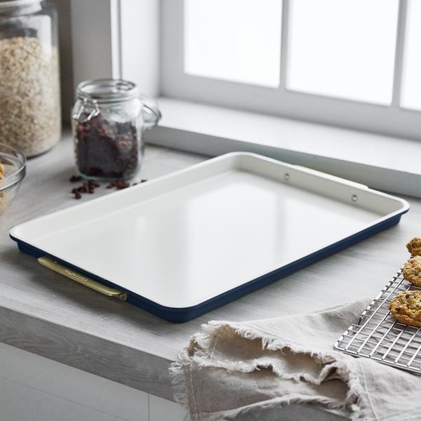 GreenPan Reserve Ceramic Nonstick Half Sheet - thumbnail 4