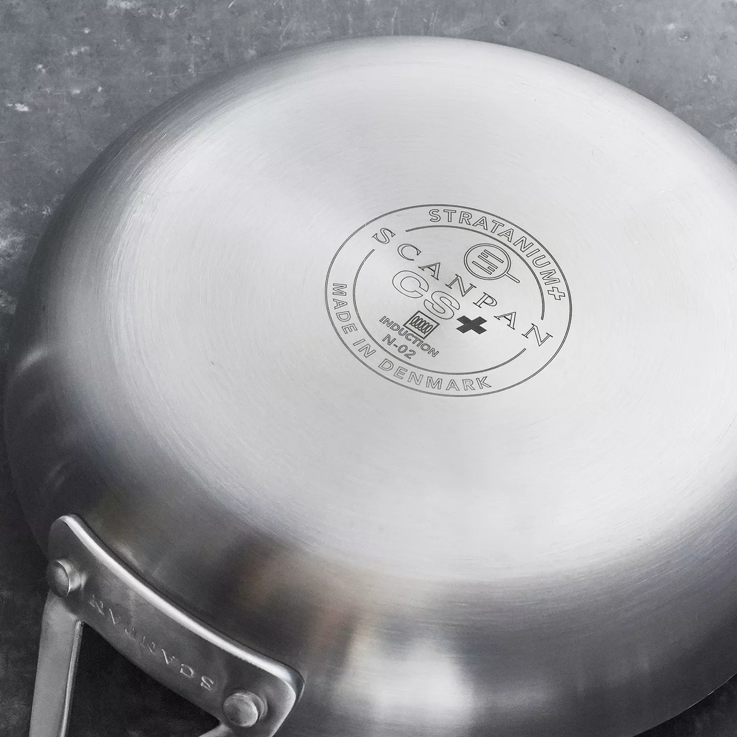 Met Lux 7.5 qt Stainless Steel Sauce Pan - Induction Ready, Dual Handle - 1  count box