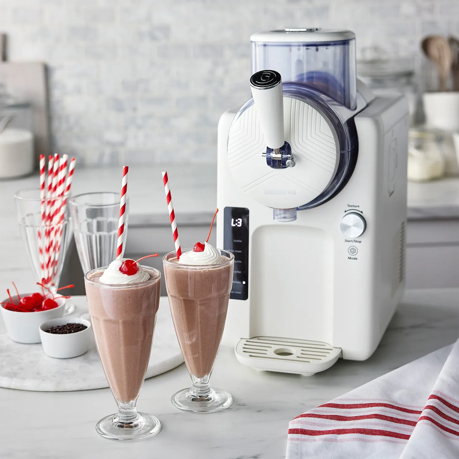 GreenPan Frost Ice Cream & Frozen Drink Maker 
